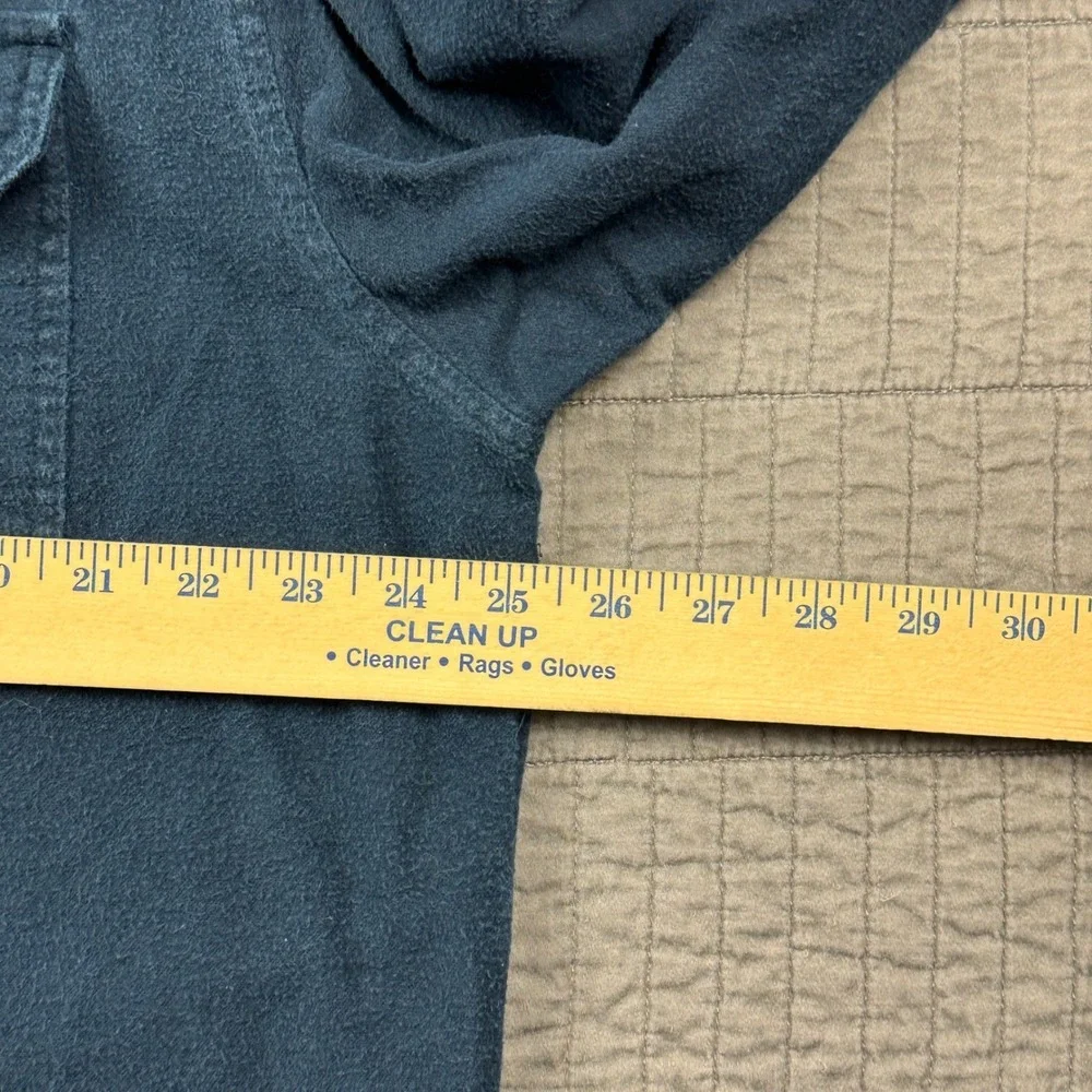 Levis Mens XL Navy Blue Heavyweight Cotton Flannel Button Down Shirt Long Sleeve